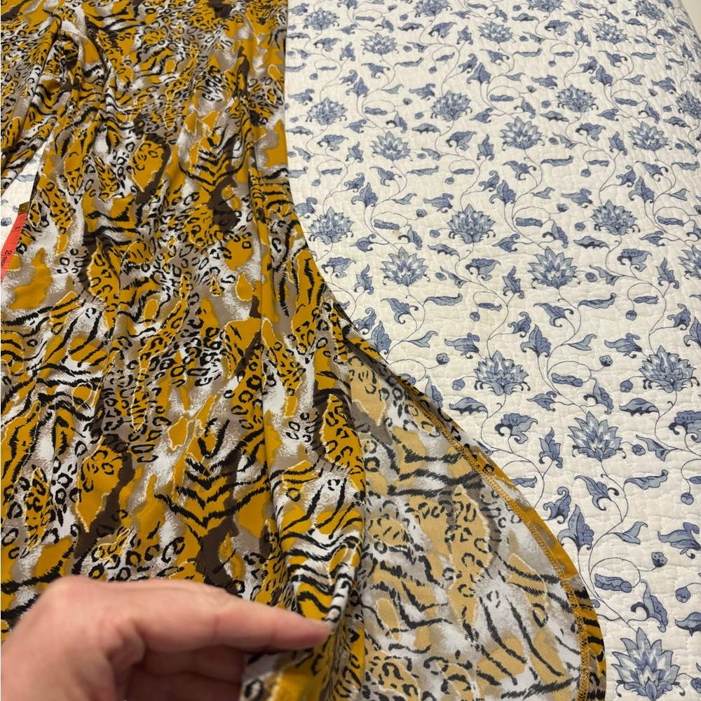 Women with Control Yellow and Black Animal Print gaucho pants Size Medium P - Picture 8 of 10